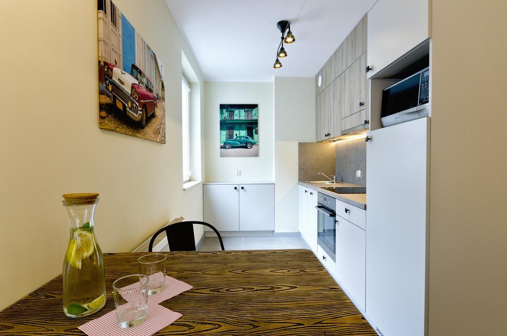 Aparthotel D&C Property Holdings Breslavia Esterno foto