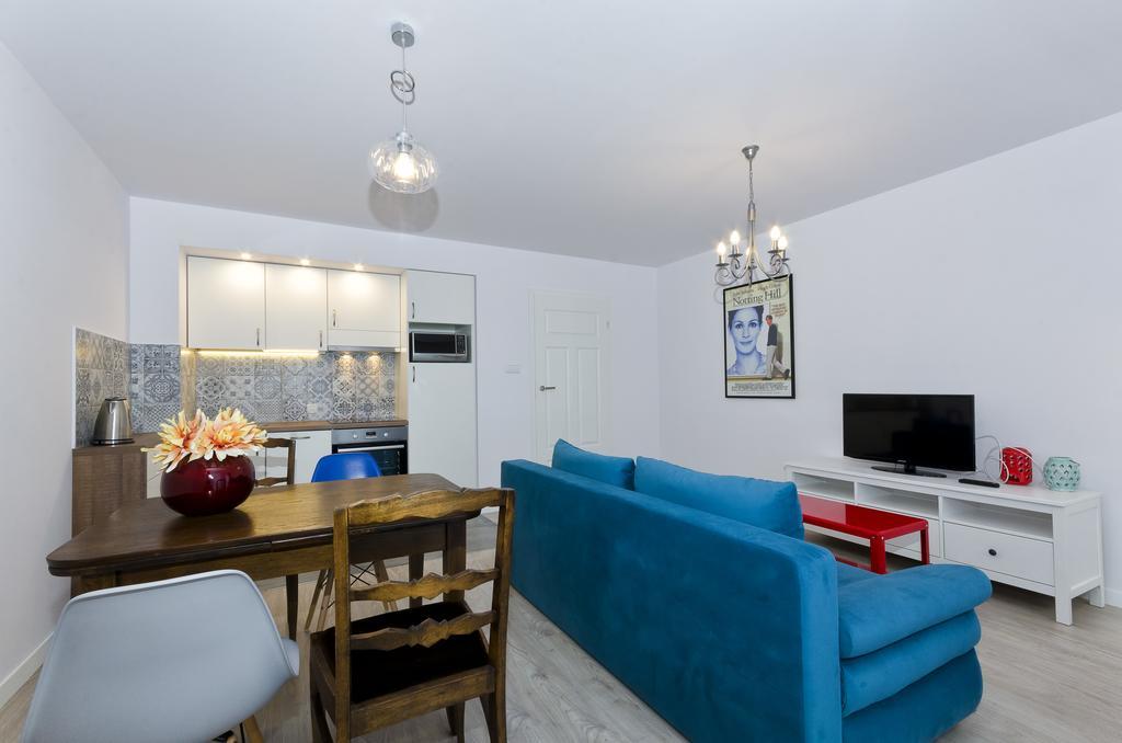 Aparthotel D&C Property Holdings Breslavia Esterno foto