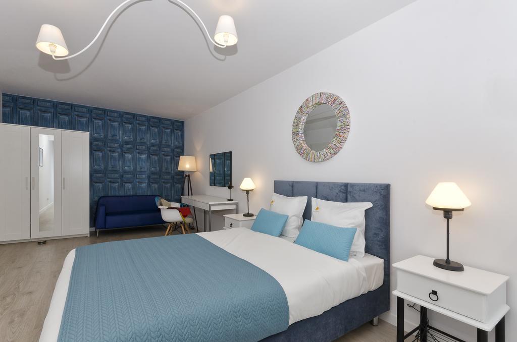 Aparthotel D&C Property Holdings Breslavia Esterno foto