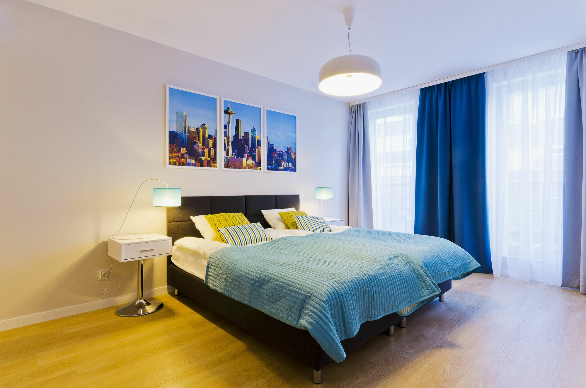 Aparthotel D&C Property Holdings Breslavia Esterno foto